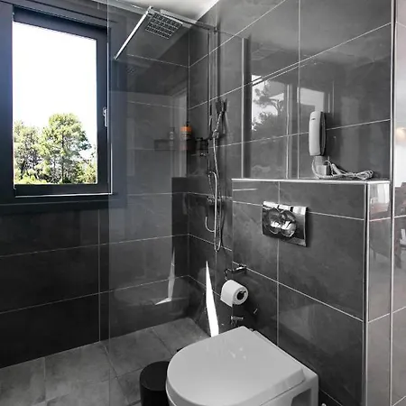 Dasylio - Earthy Living Homes Daire