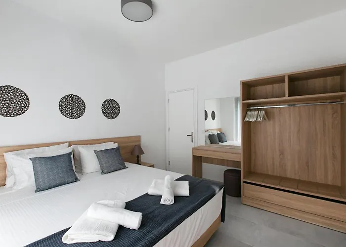 아파트 Dasylio - Earthy Living Homes 이알리소스