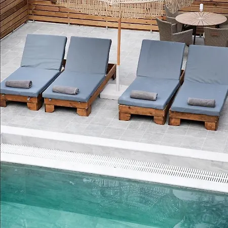 Dasylio - Earthy Living Homes