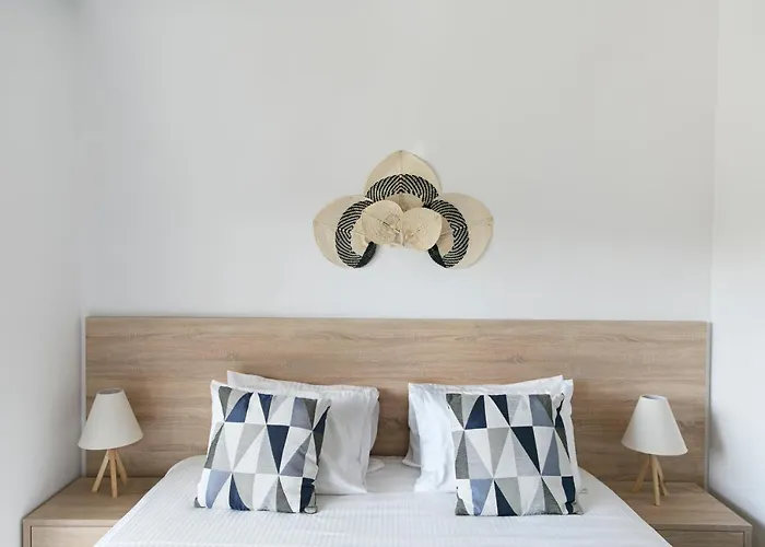 شقة Dasylio - Earthy Living Homes