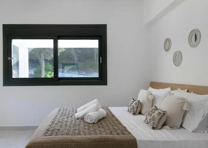 Dasylio - Earthy Living Homes Ialysos (Rhodes)